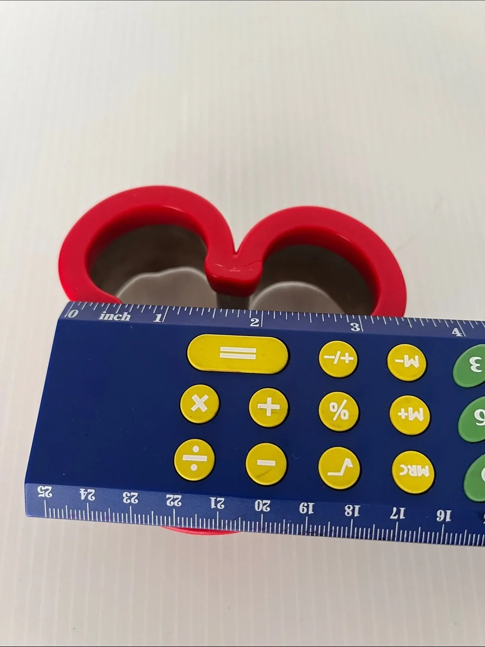 Disney’s Mickey Mouse Sandwich & Cookie Cutter